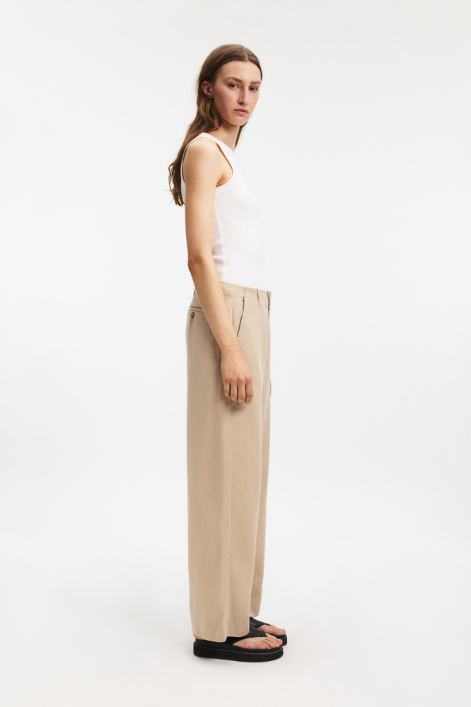 8048_8c522b40b6-102480-10-3-